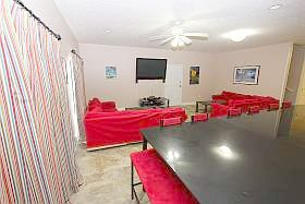Living area left